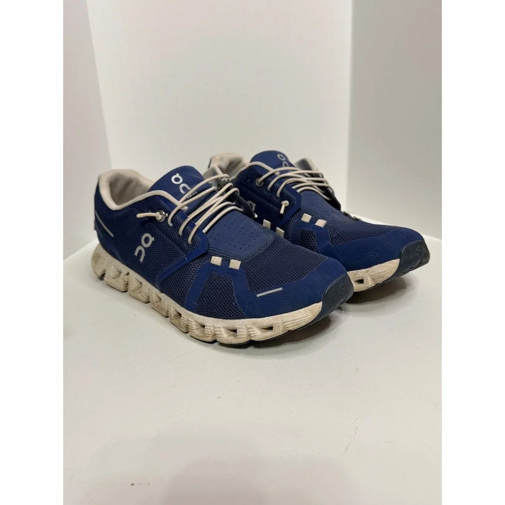 On Cloud Running Shoes Navy Blue White Women W10 59.98901 Swiss Engineering
